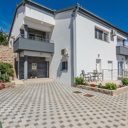 Apartmani Jadranka Starigrad Paklenica Bagian luar foto