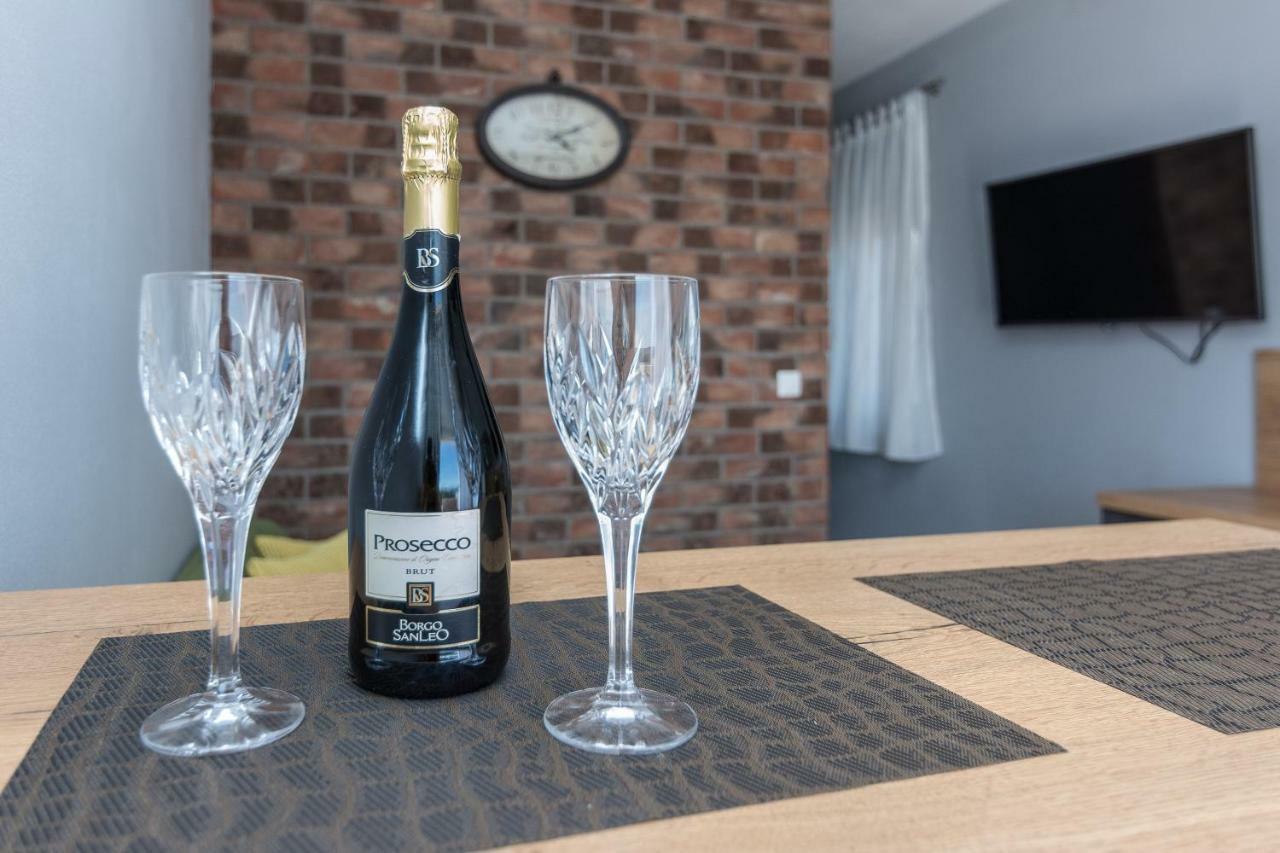 Apartmani Jadranka Starigrad Paklenica Bagian luar foto